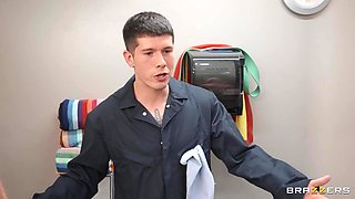 In A Glaze Of Glory With Jimmy Michaels, Armani Black, Summer Col - Brazzers