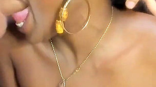 Wild Blowjob in the Car: Expert Tongue Making Moaning with Pleasure