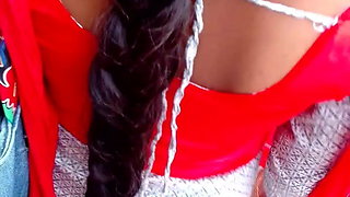 Tamil young  girl hot  view in bus stop (part 6)