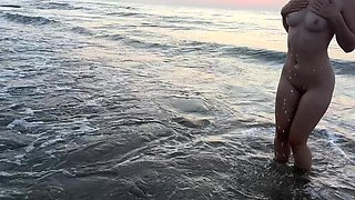 Naked Masturbation on the Sea!