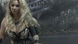 Jarushka Ross - 384 - Photoshoot Backstage