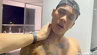 Lucian Reed - A Sizzling Handjob Safari Led By