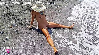 Nippleringlover Topless Nude Beach Waves Striking Pierced Pussy Stretched Huge Nipple Piercings
