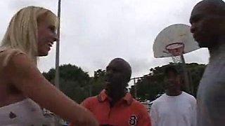 Australian Gal Tries to Play Basketball