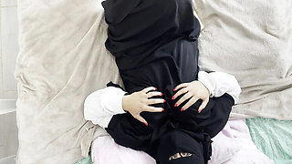 Lux Eva Arab Stepmom Seduces Stepson No Panties Creampie Fucking