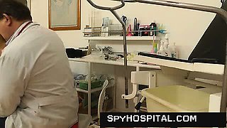 Gyno doctor does hidden camera