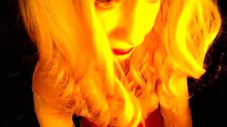 Cute amateur webcam teen girl toying pussy on webcam