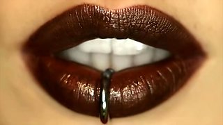 Sexy Kendra Lust fucks and sucks on a big cock