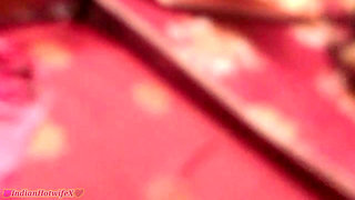 Desi Indian Tamil Mature MILF Renu & Her Friend Delightrose Hairy Pussy Fucked in Threesome by Cuck Hubby Pt 1! Indianhotwifex