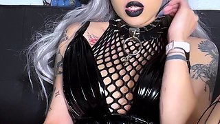 Mature asians up close toy and fingering masturbation action