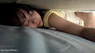 Fuck my Stepsister Stuck in my Bed