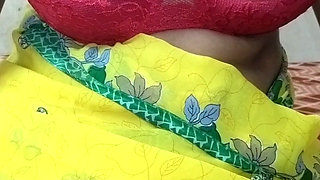Hot sexy stepsister boobs show