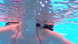 I'm Waiting for You in the Pool