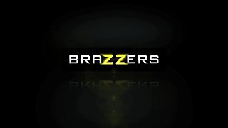 A Regal Rub Down With Erik Everhard, Courtney Cummz - Brazzers