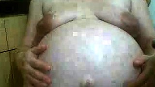 Hairy Amateur BBW Shows Off Her Pregnant Body on Webcam