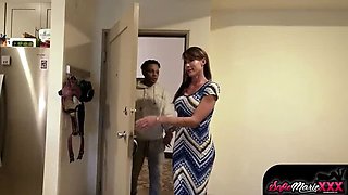 Seductive MILF Sofie Marie Fucks Guy She Met - Big Tits Blowjob Bar Hookup