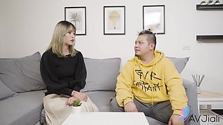 Yuxi Cheats Her Fiancé with Her Dead-beat Ex