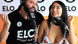 Verito Aguas goes through the spicy room in Mexico City