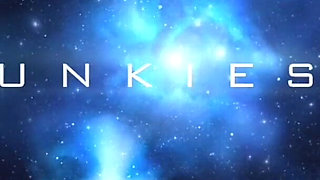 Mz Jersey Phat Feet Gets Maple Syrup Drizzled Like Pancakes