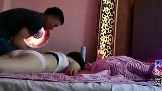 Beauty small tit amateur teen masturbating her shaved pussy