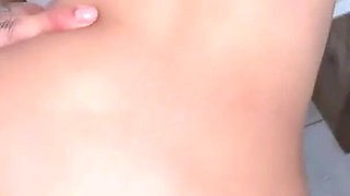 Companion Otaku the Quieter in the Living Room Gives Me a Rich Blowjob Almost Takes My Milk!