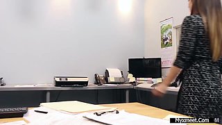 Bambi Brooks In An Ideal Employee Hot Porn Clip