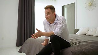 Blonde blowjob adoring skank facialized after hardcore fun