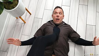 Caught Peeping On The Camgirl With Mick Blue, Cubbi Thompson - Brazzers