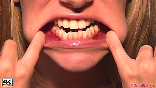 Mouth Lip Curling 4K