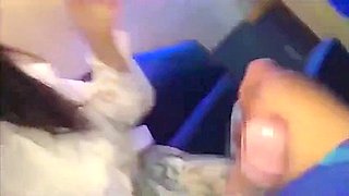 250725カラオケ屋で性的な行為035