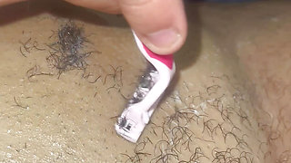 Waxing my queen