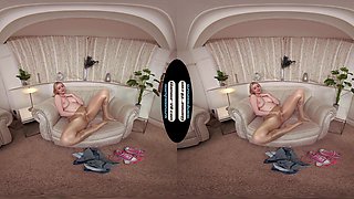 Em Yang Babysitter In Tan Glossy Legwear With Surprise Unexpected Treat For You - 8k Vr