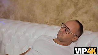 Vip4k. old world’s elations