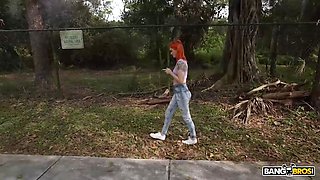 Bangbros - sawyer kelly boards the bang bus for a rail and takes another ride on a enormous cock