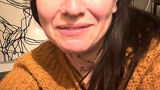 Pillow Talk - How I Realised That I Love to Watch Women Pee