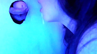 Amazing Blowjob at Gloryhole