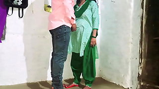 College Se aaye Stepsister pusssy fuck after class teacher