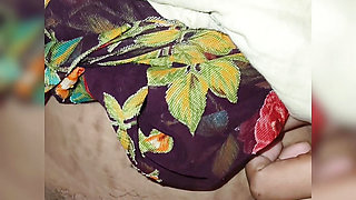 Hot indian bhabhi sexy hot with boyfriend sexy boobs videos