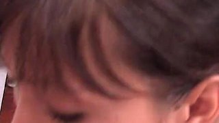 This teen girl got extreme throat fucked and she enjoy