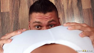 Rough And Raunchy Workout With Angelo Godshack, Sofia Lee - Brazzers