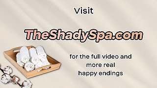 Cumthirsty masseue gives passionate HJ