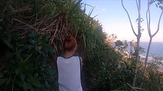 Big ass Thai amateur GF beach visit and homemade sex tape