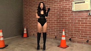 Femdom fetish threesome oral and fuck