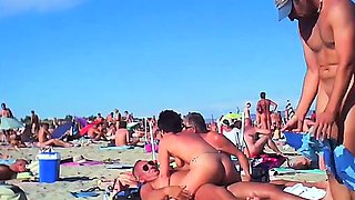 Amateur women fuck guy in amateur group sex porn