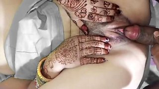 Hot Pakistani Aunty Fucked Hard in Romantic Desi Sex - Real Homemade Creampie