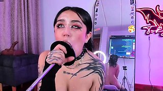 Fuck machine facial