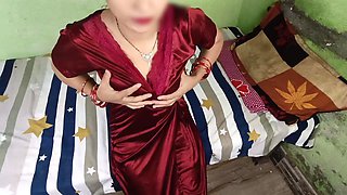Newly Married Tanya Bhabhi Invite His Collage Boyfriend