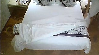 Horny fat arab housewife fingered on amateur hidden cam