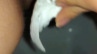 Housewife Pissing