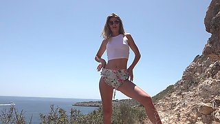 Super Sexy German Babe Gets a Big Facial on the Beach